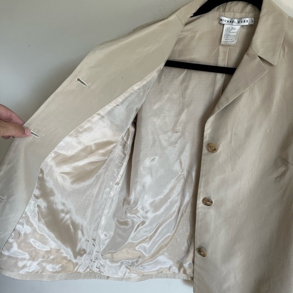 VTG Michael Kors Tan Italian Made Lined Silk Boxy Blazer/Jacket Womens Size 6 - Picture 4 of 13